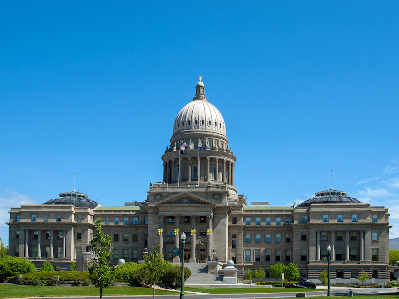 Idaho Senate passes bill excusing potential jurors who instead volunteer as poll workers